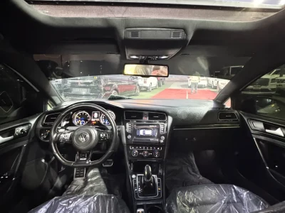 2015 Volkswagen Golf R 2.0 TSI 4MOTION GCC Specs