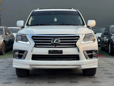لكزس LX570 موديل 2015 فل أوبشن مواصفات خليجية