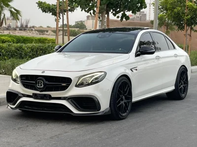 مرسيدس AMG E63 موديل 2017 محولة خارجيًا إلى ستايل برابوس – وارد اليابان
