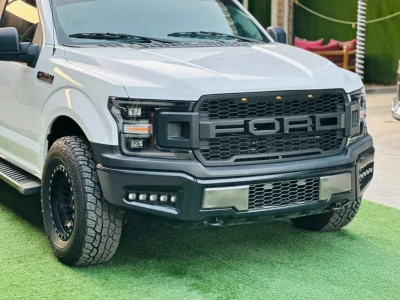 فورد F-150 SuperCrew موديل 2019 محرك V8 دفع رباعي مواصفات خليجية