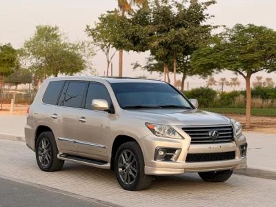 لكزس LX570 2014