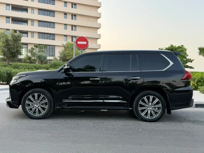 2017 Lexus LX570 Super Sport 5.7L V8 GCC Specs