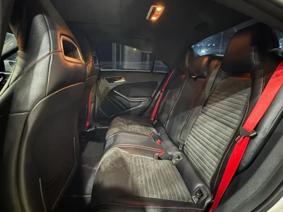 2015 Mercedes-Benz CLA 250 GCC Specs