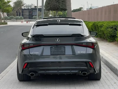 2022 Lexus IS 300 3.5L V6 Canadian Specs