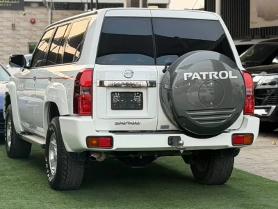 2022 Nissan Patrol Safari Manual GCC Specs