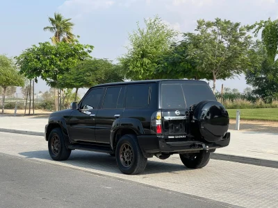 نيسان باترول سوبر سفاري موديل 2005