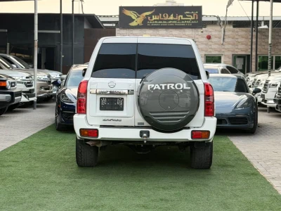 2022 Nissan Patrol Safari Manual GCC Specs