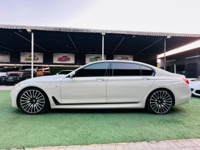 2018 BMW 750Li xDrive M Sport GCC Specs