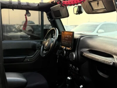 جيب رانجلر موديل 2018 محرك 3.6L V6 دفع رباعي مواصفات خليجية