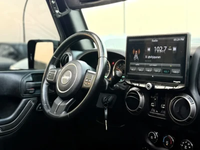 جيب رانجلر موديل 2018 محرك 3.6L V6 دفع رباعي مواصفات خليجية