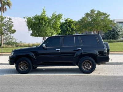 نيسان باترول سوبر سفاري موديل 2005