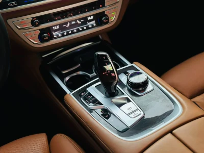 2018 BMW 750Li xDrive M Sport GCC Specs