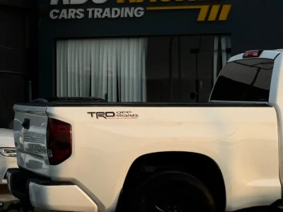 2014 Toyota Tundra SR5