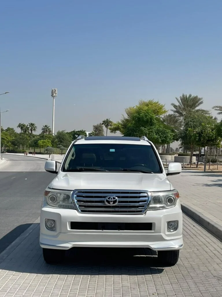 العنوان العربي تويوتا لاند كروزر VXR موديل 2008 محرك 5.7L V8 مواصفات خليجية – محولة إلى شكل 2015