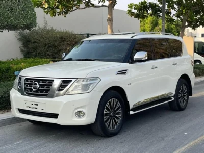 2015 Nissan Patrol Platinum 5.6L V8