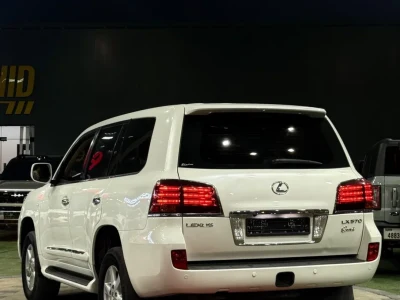 لكزس LX 570 موديل 2009 محرك 5.7L V8 دفع رباعي