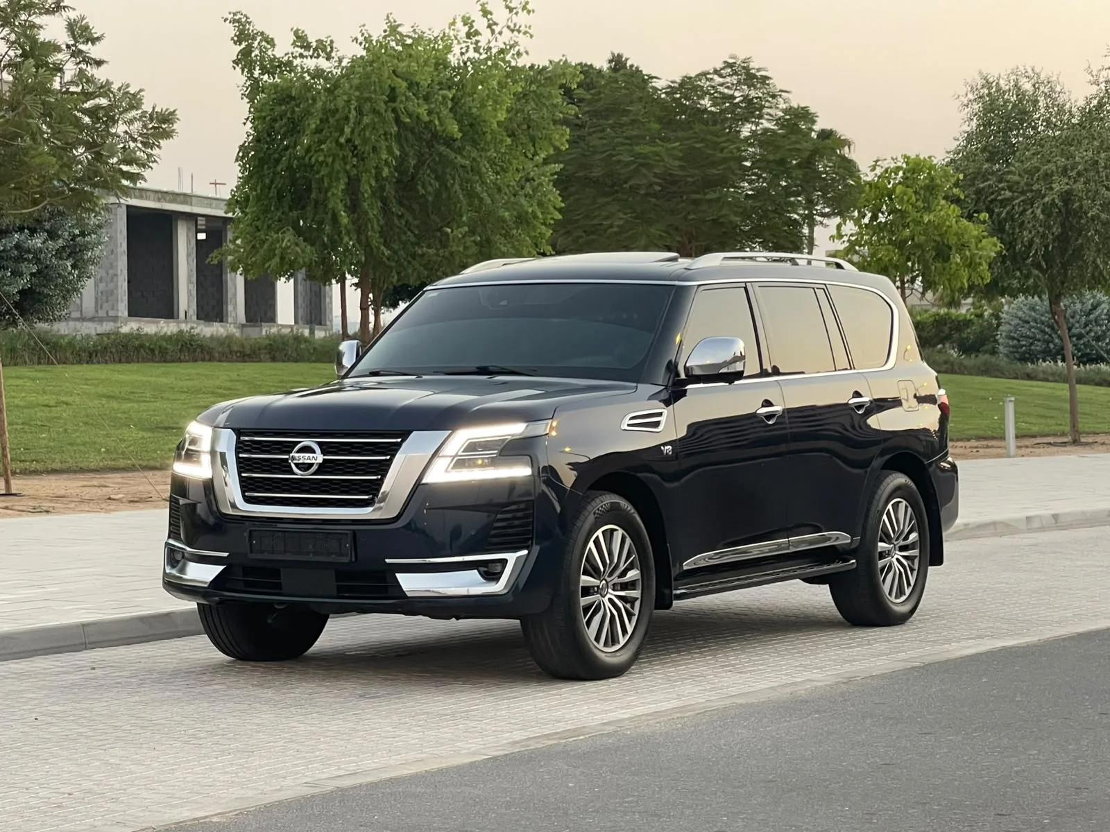 نيسان باترول بلاتينيوم موديل 2020 محرك 5.6L V8 مواصفات خليجية