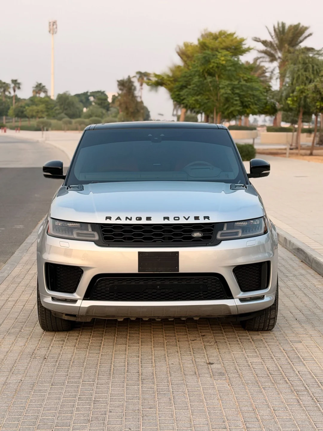 2020 Range Rover Sport V6 Turbo – Canadian Import