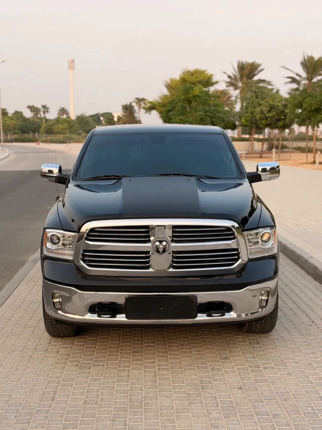 2014 Dodge Ram HEMI 5.7L V8 4WD GCC Specs