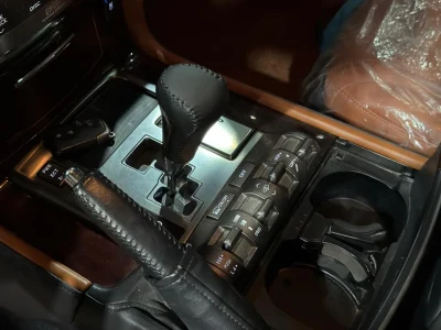 2011 Lexus LX570 V8 4WD GCC Specs