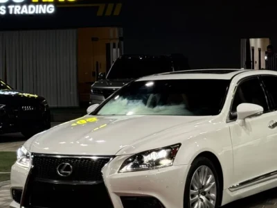 لكزس LS 460 موديل 2014 سيدان فاخرة