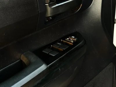 2014 Toyota Tundra SR5