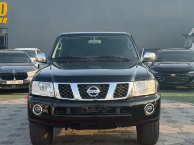 Nissan Safari 2023