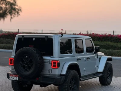 2022 Jeep Wrangler Rubicon Hybrid 2.0L Turbo 4x4 – Canadian Specs