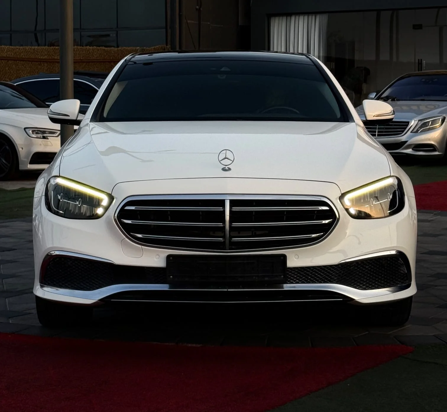 مرسيدس بنز E 200 موديل 2021