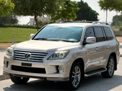 2013 Lexus LX 570 Luxury 4WD SUV