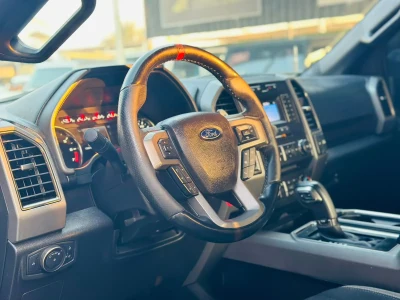 تويوتا FJ كروزر موديل 2022 محرك 4.0L V6 دفع رباعي