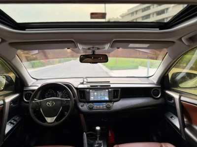 2018 Toyota RAV4 VX GCC Specs